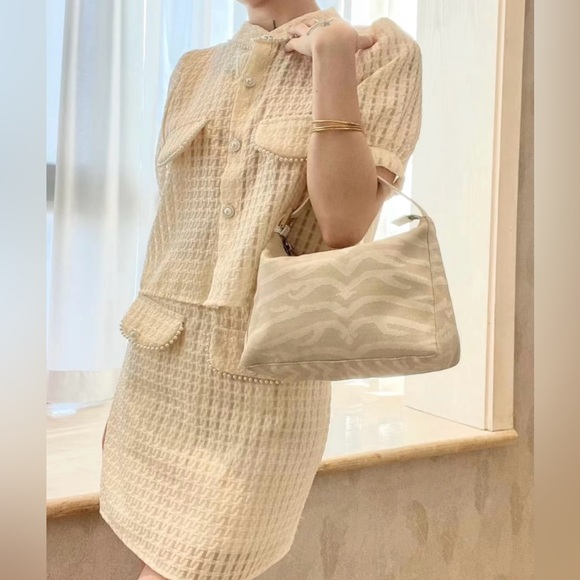 Fendi Handbags - Authentic🤍Vintage FENDI hobo bag.White